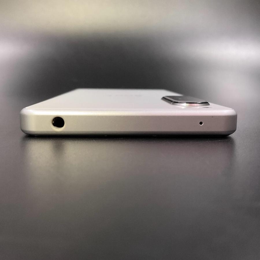 SONY（ソニー） Sony Xperia 5 IV 128GB Ecru White docomo SO-54C 美