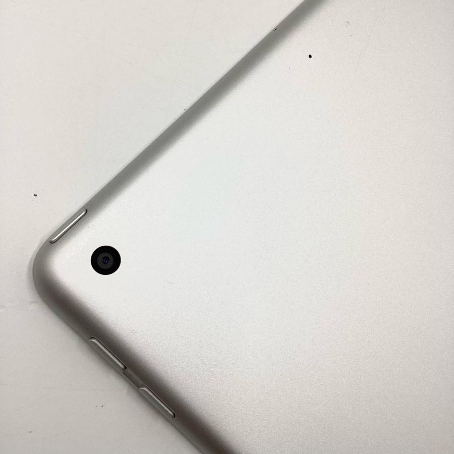 Apple Apple iPad 第6世代 32GB シルバー Wi-Fi 動作確認済 【全額返金