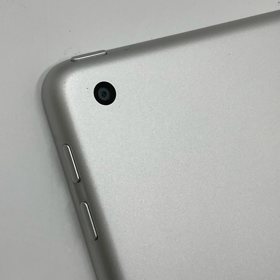 Apple Apple iPad 第6世代 32GB シルバー Wi-Fi 動作確認済 美品【全額