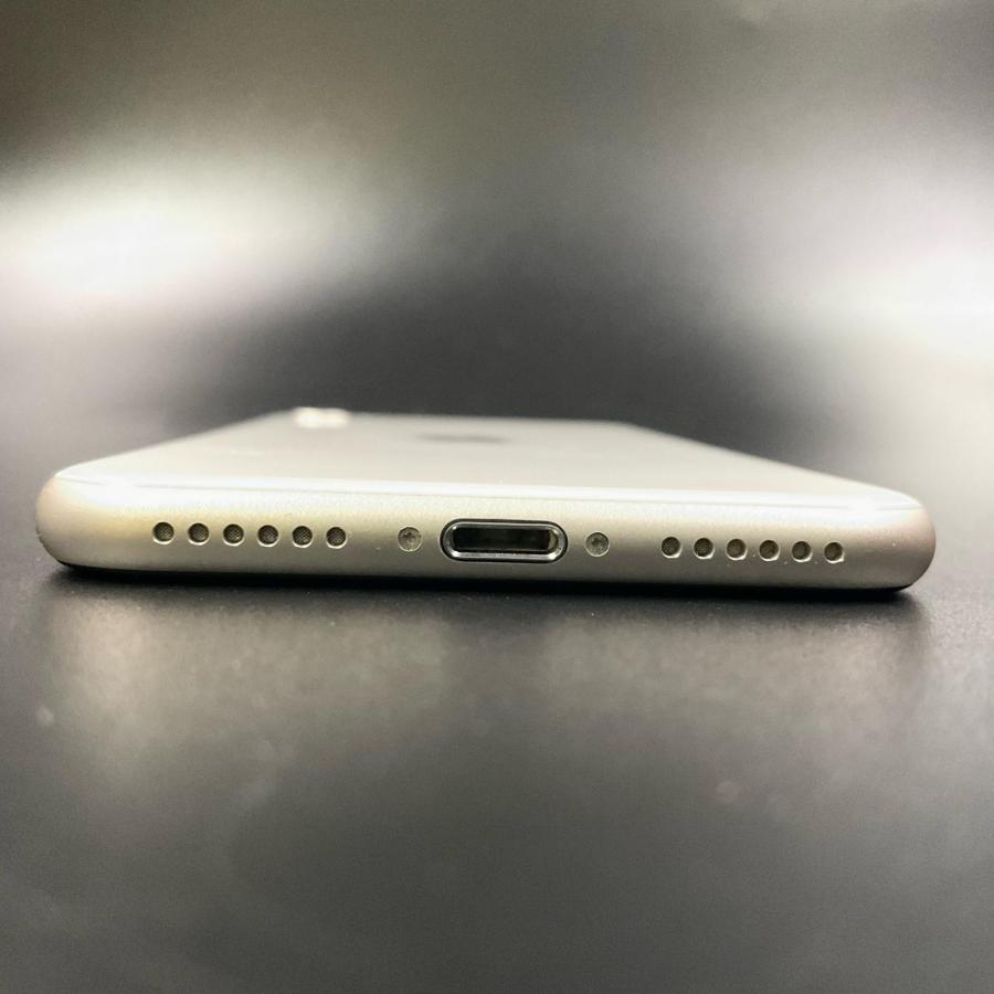Apple iPhone SE（第3世代） 64GB スターライト SIMフリー 白ロム 動作