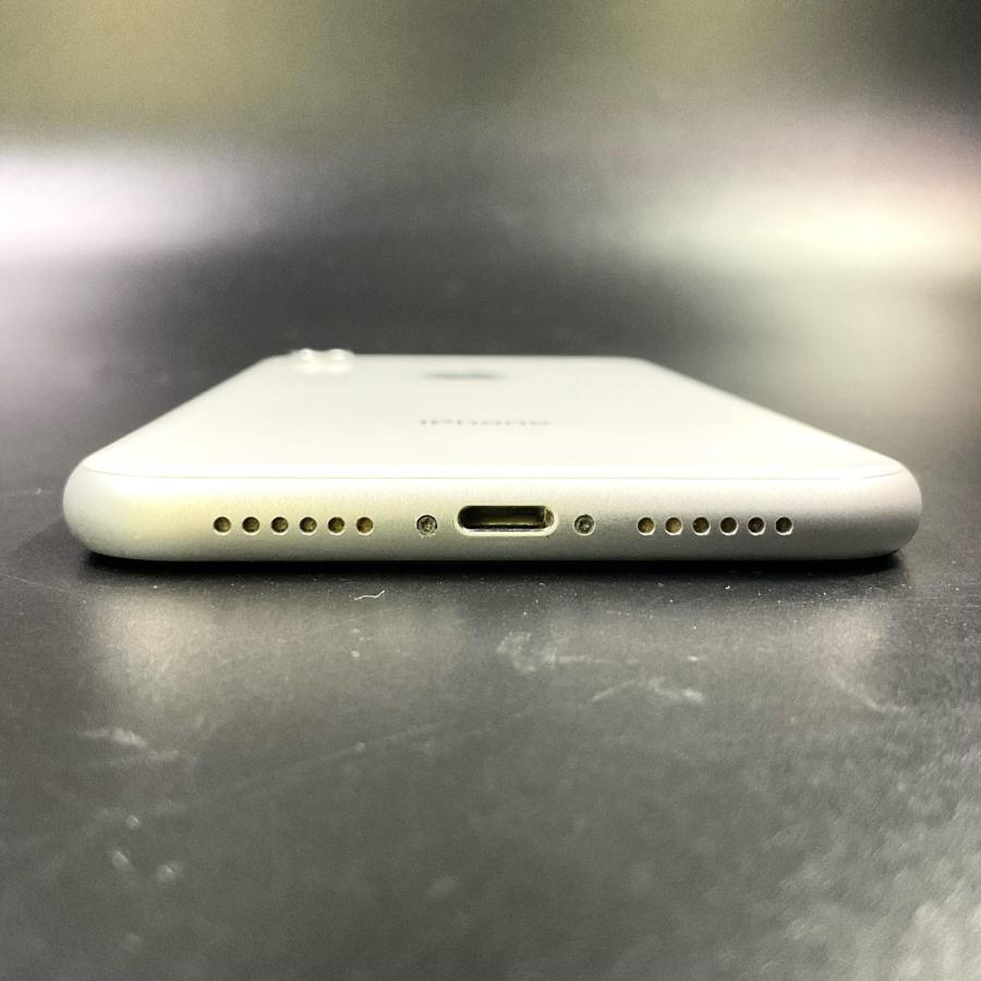動作確認済 iPhone XR 64GB ID P3000 Apple iPhone XR 64GB ホワイト docomo 白ロム 動作確認済 83%【全額