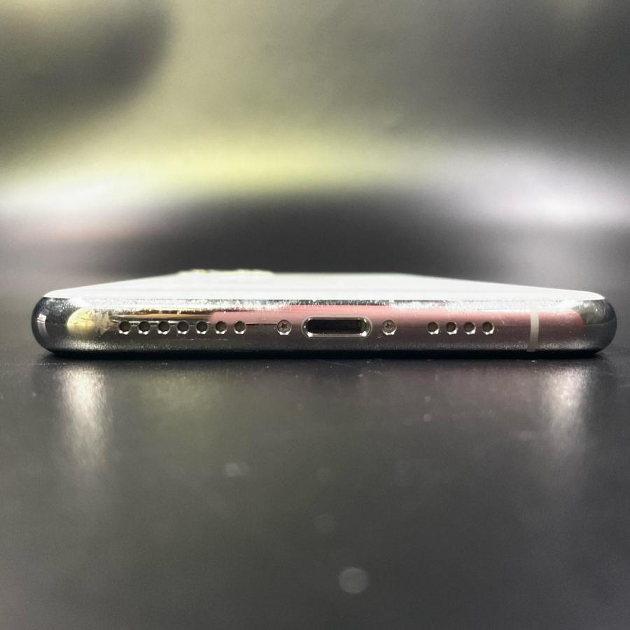 Apple iPhone 11 Pro Max 64GB シルバー au 白ロム 動作確認済 89
