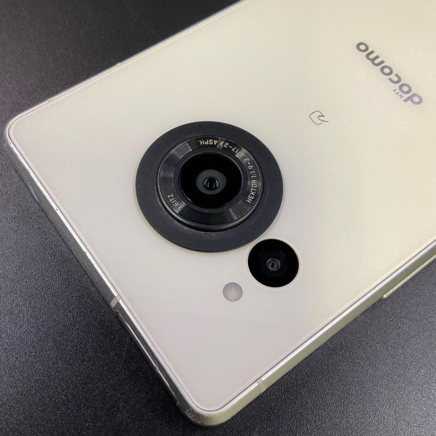 SHARP（シャープ） SHARP AQUOS R8 256GB クリーム SH-52D 白ロム 動作