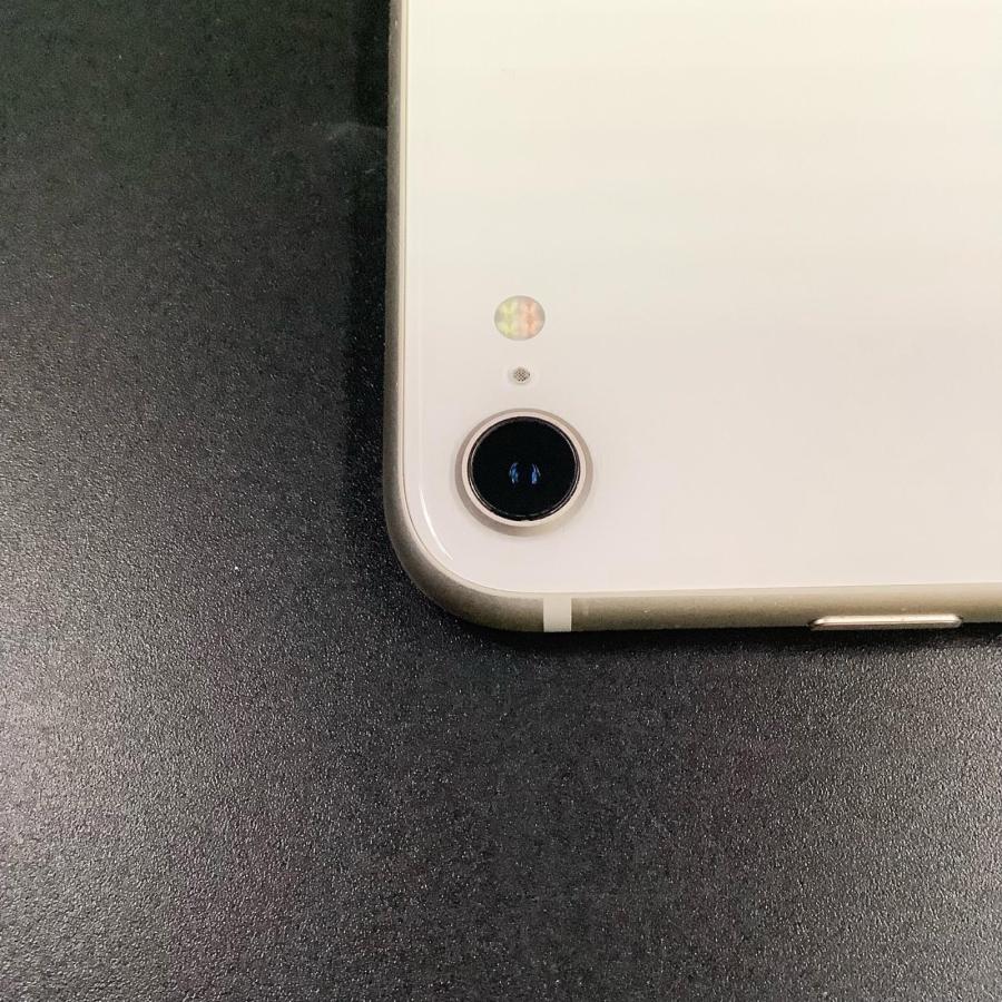 Apple iPhone SE（第3世代） 64GB スターライト au 美品 動作確認済 86