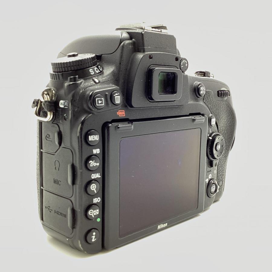 ニコン（Nikon） 【最速発送】Nikon デジタル一眼 D750 ボディ【難有 