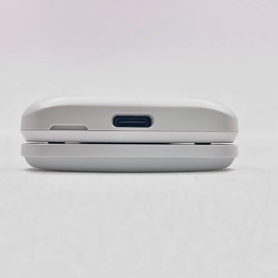 全額返金保証】【最速発送】 DIGNO ケータイ 8GB ホワイト系 docomo KY