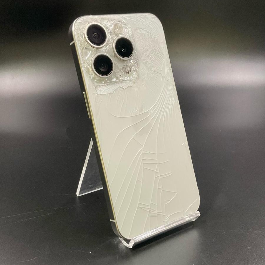 【美品】iPhone15Pro ホワイトチタニウム　SIMフリー Apple 【最速発送】 iPhone 15 Pro 256GB ホワイトチタニウム SIM