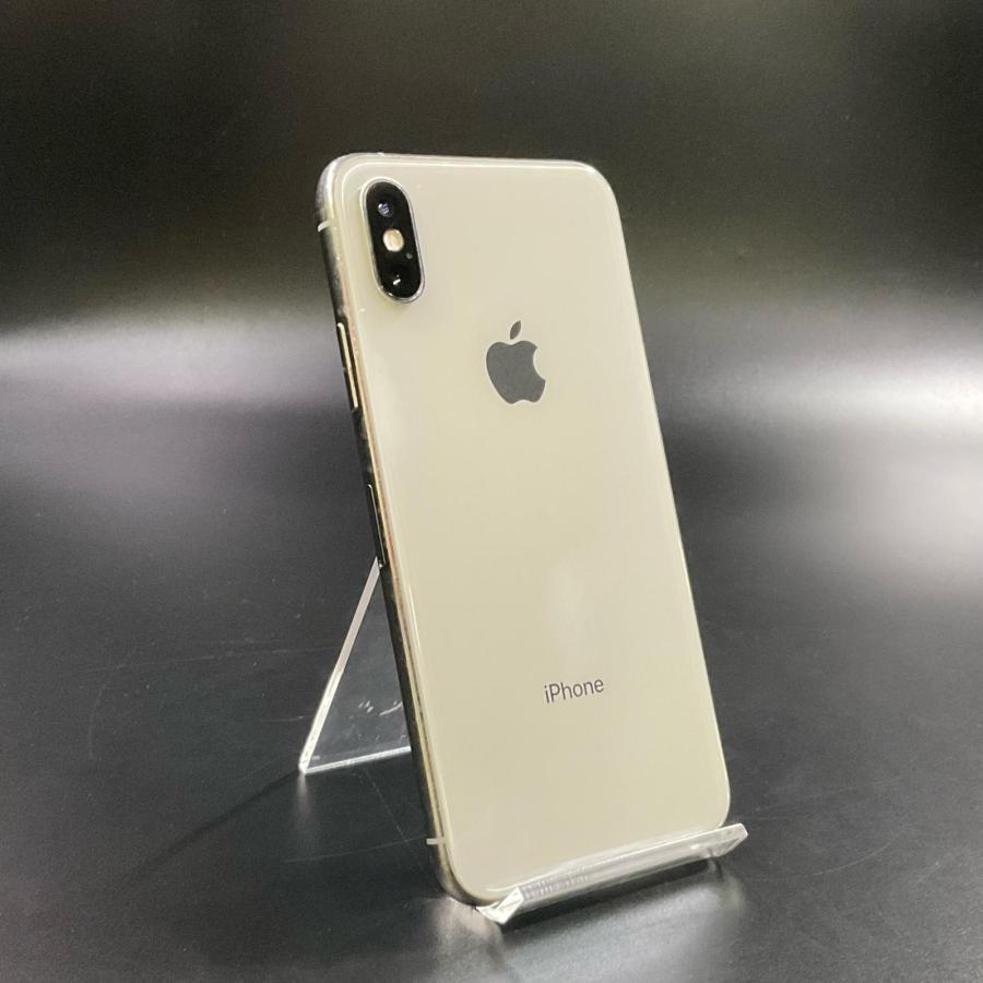 Apple 【全額返金保証】【最速発送】 iPhone XS 256GB シルバー docomo 