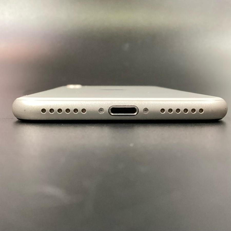 Apple 【全額返金保証】【最速発送】 iPhone SE（第3世代） 64GB
