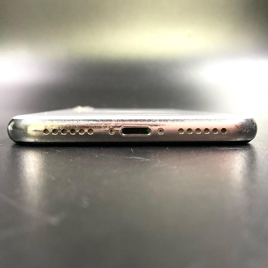 最速発送】 iPhone X 256GB シルバー docomo SIMフリー 白ロム【難有