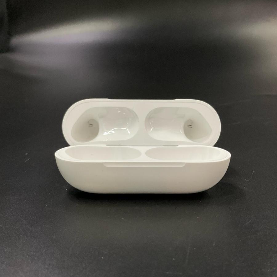 Apple 【全額返金保証】【最速発送】Apple AirPods Pro 3 美品 動作