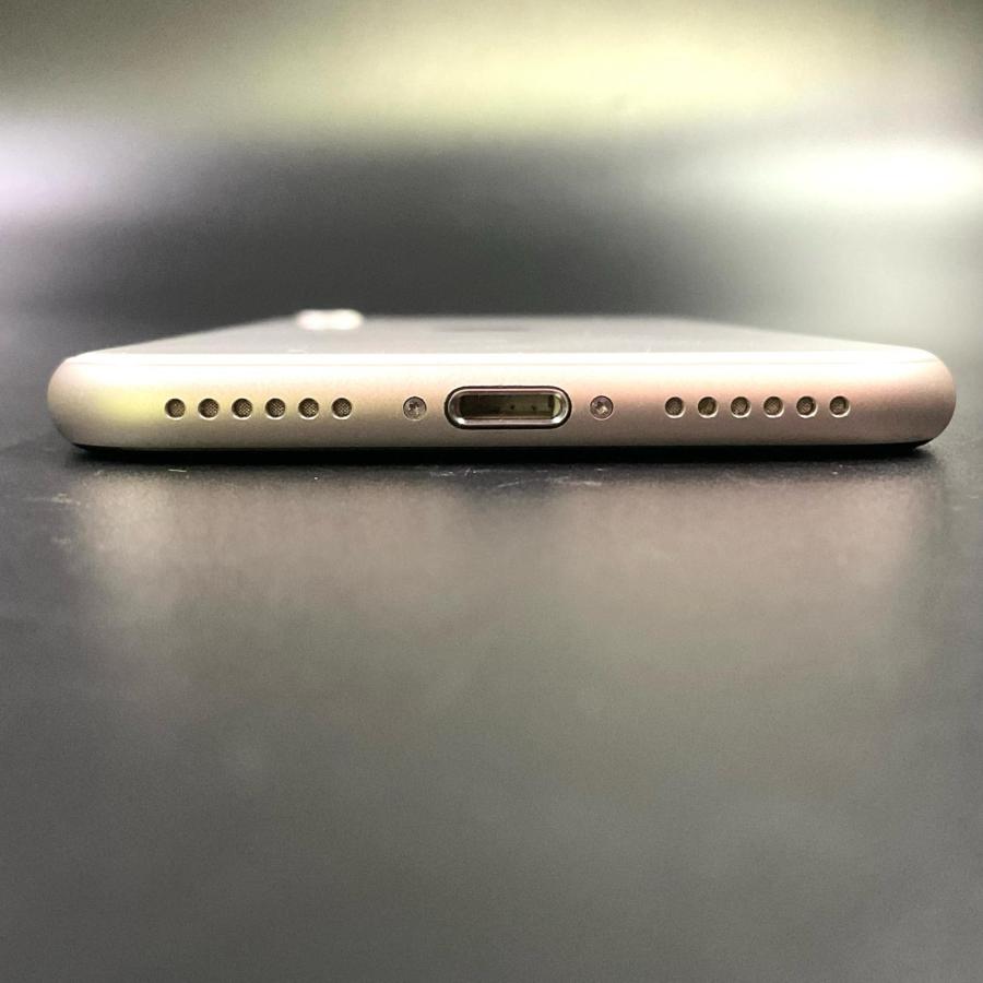 Apple 【全額返金保証】【最速発送】 iPhone SE（第3世代） 64GB
