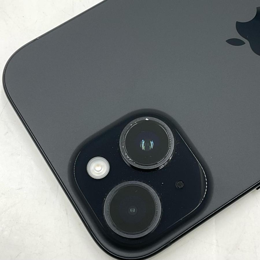 Apple 【全額返金保証】【最速発送】 iPhone 15 128GB ブラック docomo