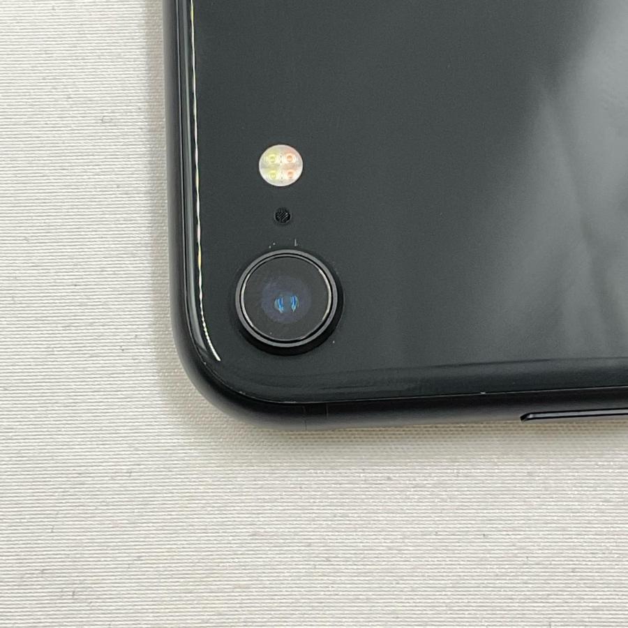 Apple 【全額返金保証】【最速発送】 iPhone SE（第2世代） 64GB