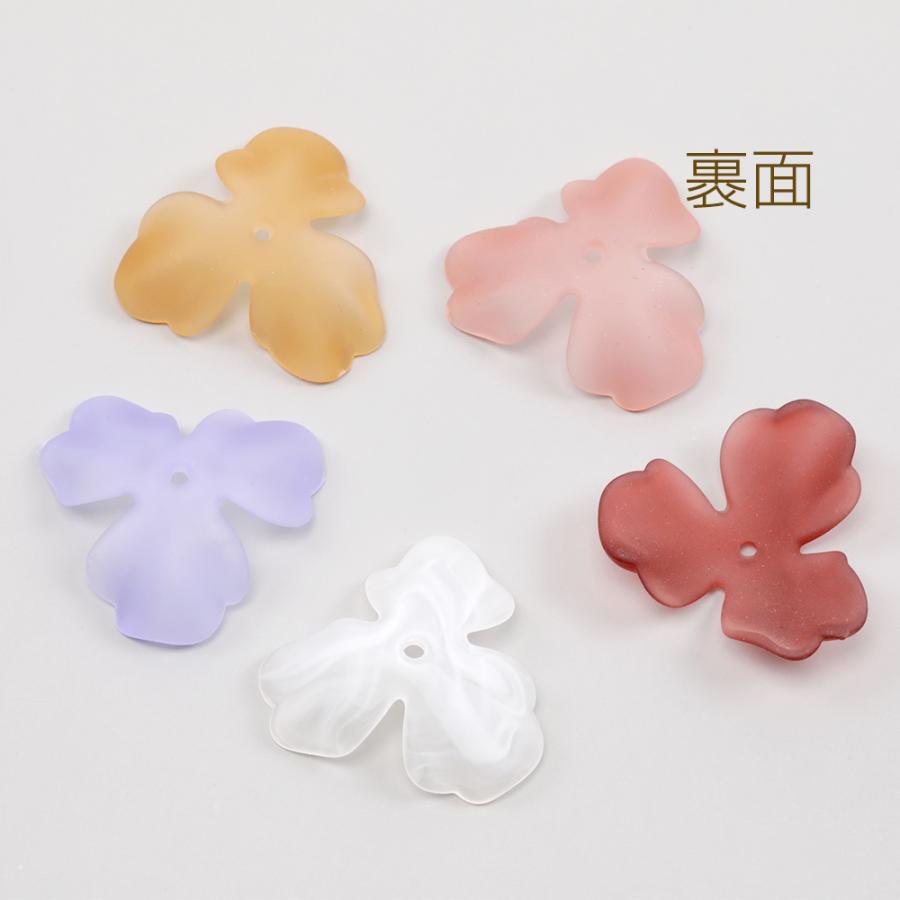 高品質アクリルパーツ 3弁花 穴あり ラバー風 36×36mm【10ヶ