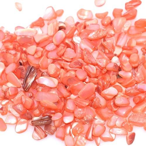 ⑩シェル さざれ オレンジ 染色 染色シェル貝 さざれ石(穴なし) ダークオレンジ 5-7mm(50g) : ビーズ