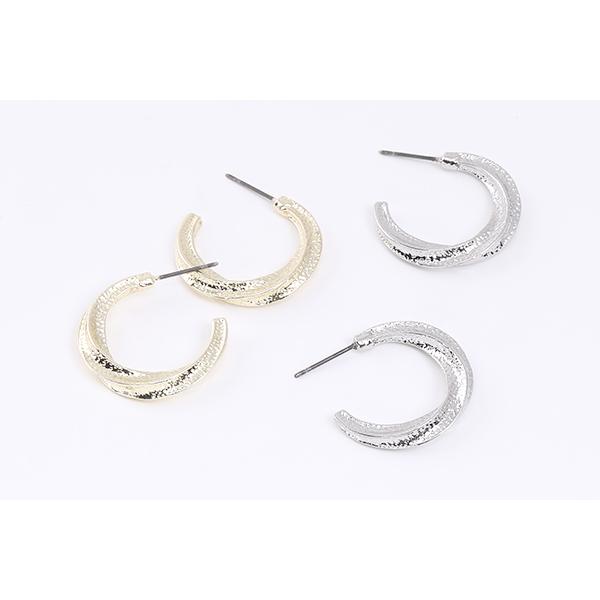 トゥモローランド　ツイストデザインフープピアス4ペアセット デザインピアス ツイストCフープ 24mm（4ヶ） : ビーズアンドパーツ
