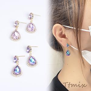 デザインピアス ガラスラインストーン付き しずく型 14×32mm ゴールド