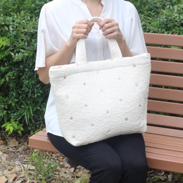 宅配便送料無料】バッグ/ヌビバッグ A4OK！ハート刺繍 Mサイズ 内