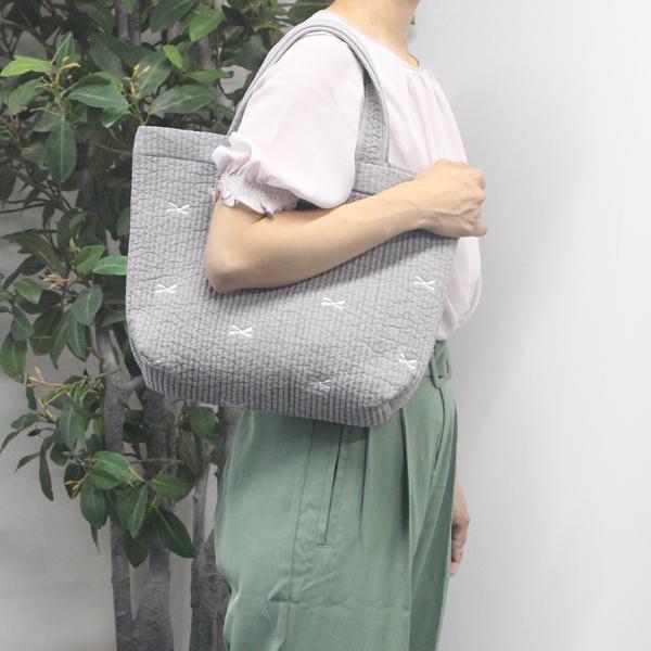 宅配便送料無料】バッグ/ヌビバッグ リボン 刺繍 Mサイズ 7mm A4 内