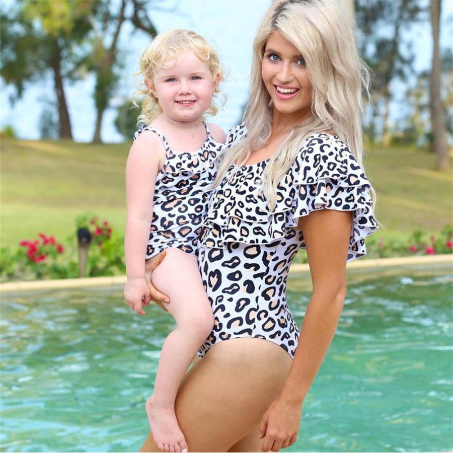 キッズ 水着 ペア 親子 女の子 ワンピース 母 娘 水着 ペア ペアルック 体型カバー 水着 子供 水着 大人 2点 海 旅行 ビーチ 遊び ヒョウ柄 C7 Swimsuit06 ユーちゃん 通販 Yahoo ショッピング