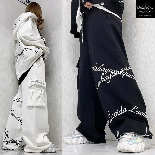 Dealivez クロスチェーン ALL刺繍 ロゴ 立体カーゴポケット付