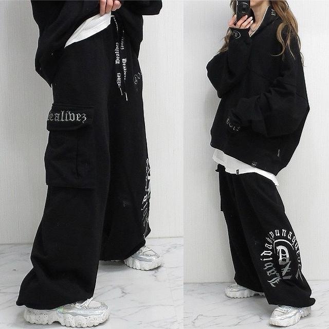 Dealivez Black Letter ワイドパンツ ALL刺繍 Sideロゴ 立体カーゴ
