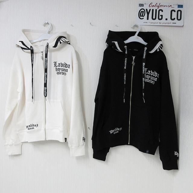 Dealivez Black Letter ZIPパーカー クリア刺繍 チャーム付 BIGフード