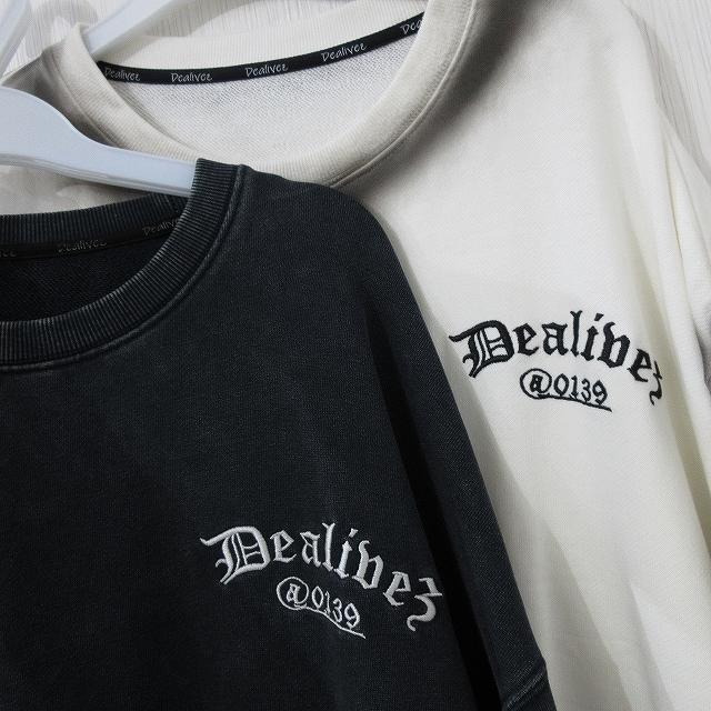 Dealivez Platinum・Black Letter 特殊加工 刺繍 スウェット
