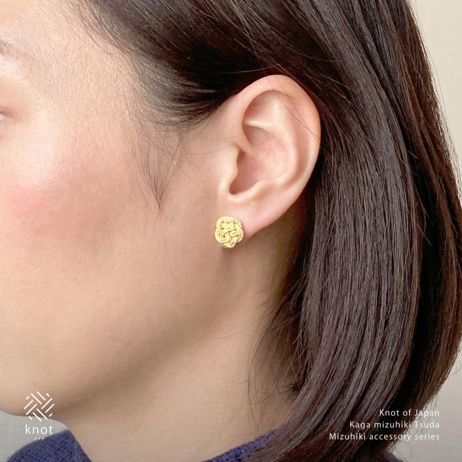 水引ピアス・イヤリング　花(小)ホールド　揺れないスタッドピアス【水引アクセサリー knot ノット】【チタン】｜yuinou-mizuhiki｜03