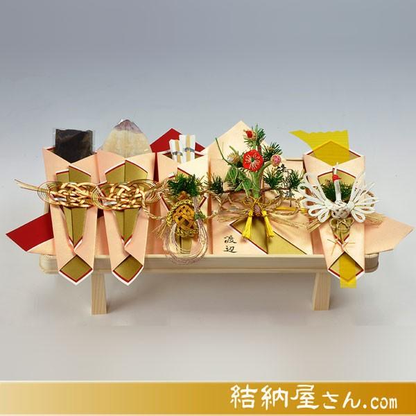 結納 略式結納品 孔雀セット（スルメ・コンブ 白木台アレンジ