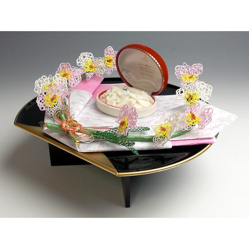 結納 記念品メインの結納品の同時交換 夢 同時交換セット（毛せん付
