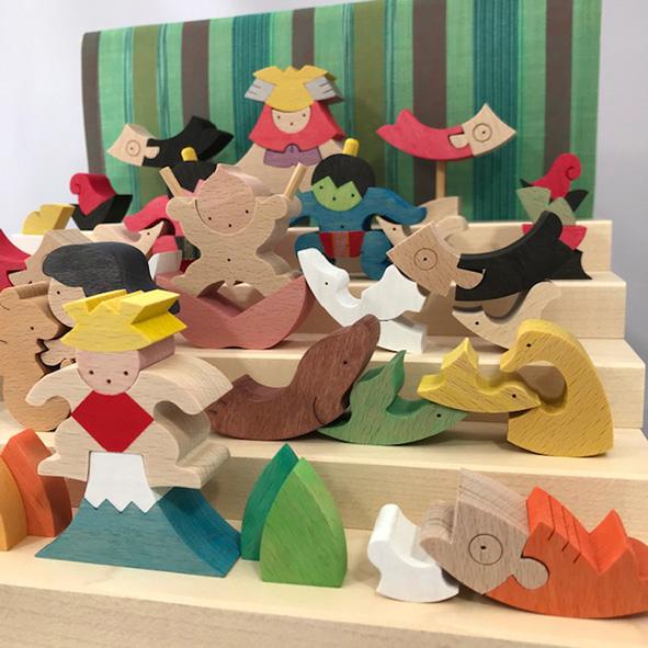 KK246 里山円武者五段飾り（普通垂れ幕・緑） 小黒三郎 組み木の