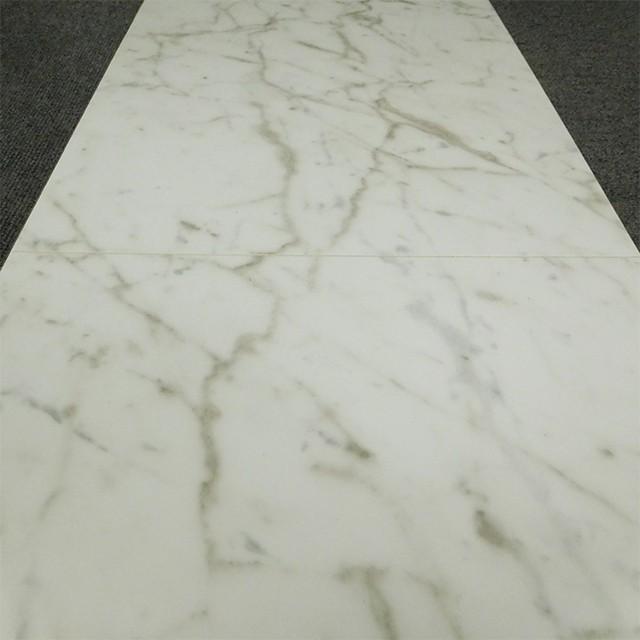 フロア 捨貼用 遮音フロア 特殊加工化粧 石目柄シート 合板 ウレタン 特殊強化フィルム 溝数0 横溝あり ホワイト大理石調 B品 D3 Sn 22kg D3 Sn 床材本舗ヤフーショップ 通販 Yahoo ショッピング