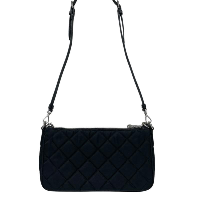 値下げ中！【美品】PRADA チェーン キルティングショルダーバッグ ナイロン プラダ チェーンショルダー ブラック×ゴールド キルティング