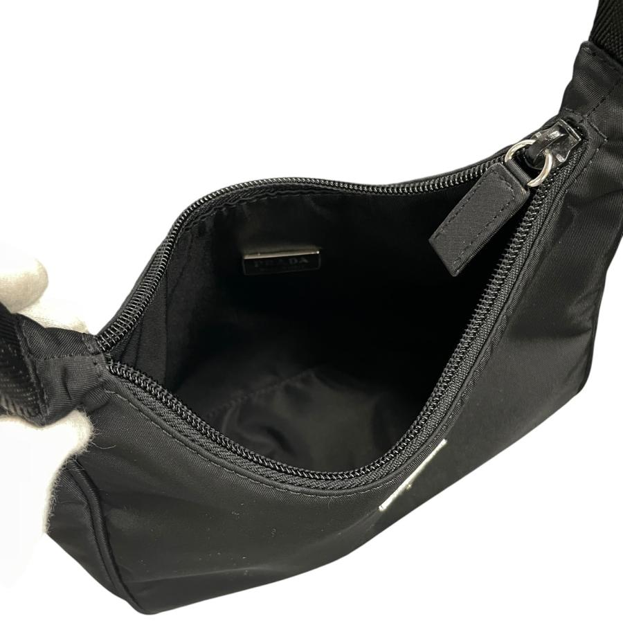 極美品✨ PRADA プラダ ハンドバッグ アクセサリーポーチ ブラック 極美品・正規品】 PRADA プラダ アクセサリーポーチ バッグ 三角