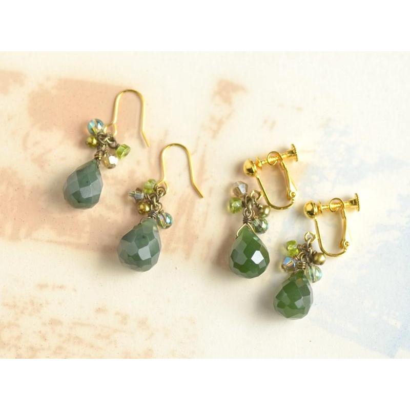 ネフライト ペリドット 淡水パール イヤリング ピアス : ユキコ