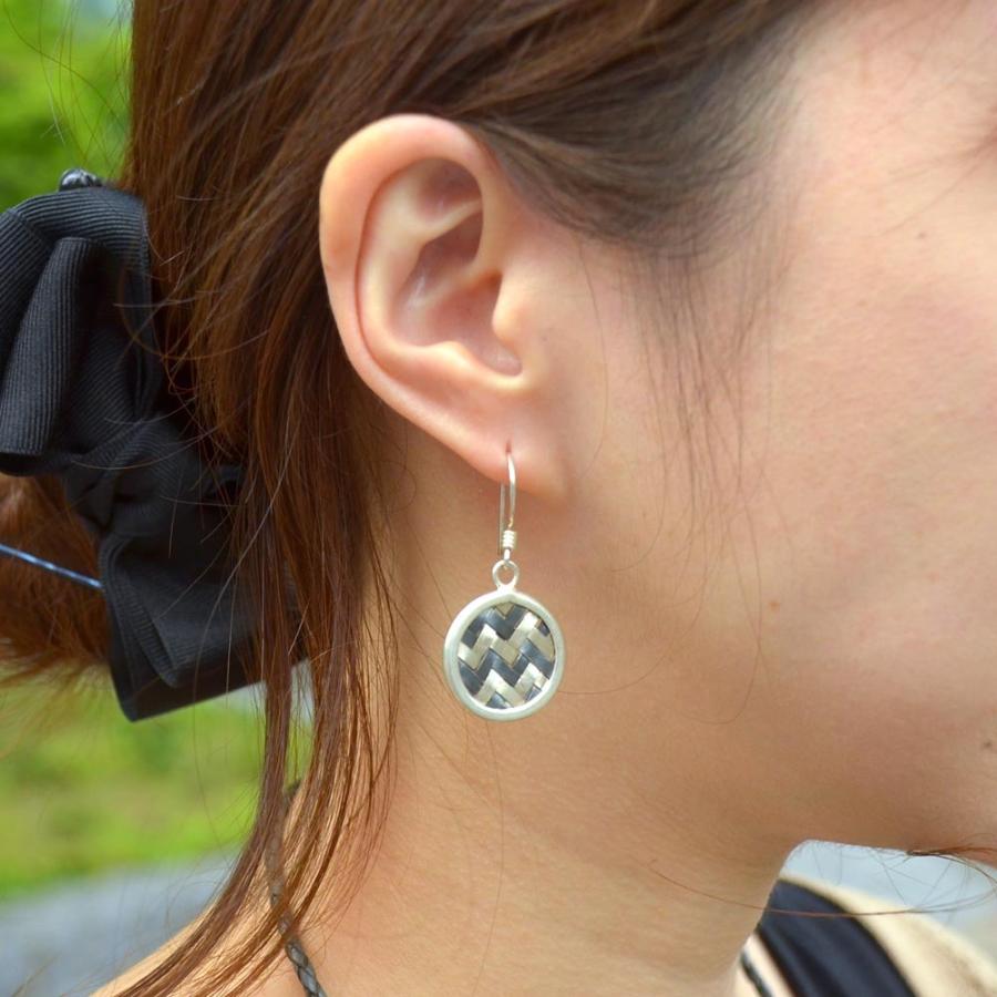 シルバー925 ( 古美銀仕上げ ) 2色メッシュ イヤリング ピアス 
