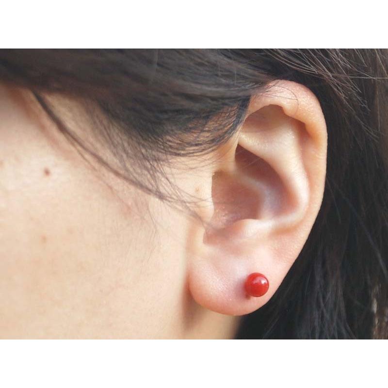 18金 K18 血赤 珊瑚 サンゴ さんご 丸珠 ピアス 5.8mm : ユキコ 18金 K18 血赤 珊瑚 サンゴ さんご 丸珠 ピアス 5.8mm : ユキコ