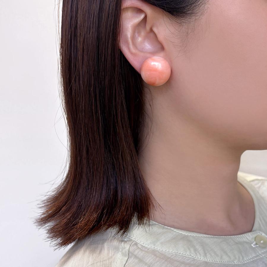【新作！6月珊瑚フェア25%OFFクーポンご利用で135000円】K18 スカッチ珊瑚 約21mm半円 イヤリングの画像