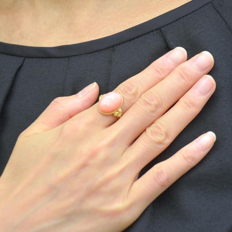 K18 ダイヤ入り ガーネ珊瑚 オーバルリングの画像