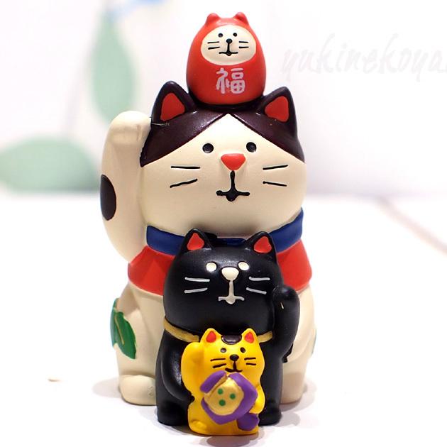 猫のマスコット 置物 福重ね招き猫 フェルトマット付き デコレ Decole Concombre まったりマスコット 開運 招福 お正月オーナメント お正月飾り 猫雑貨 Dec Zcb 猫雑貨の雪猫屋 通販 Yahoo ショッピング