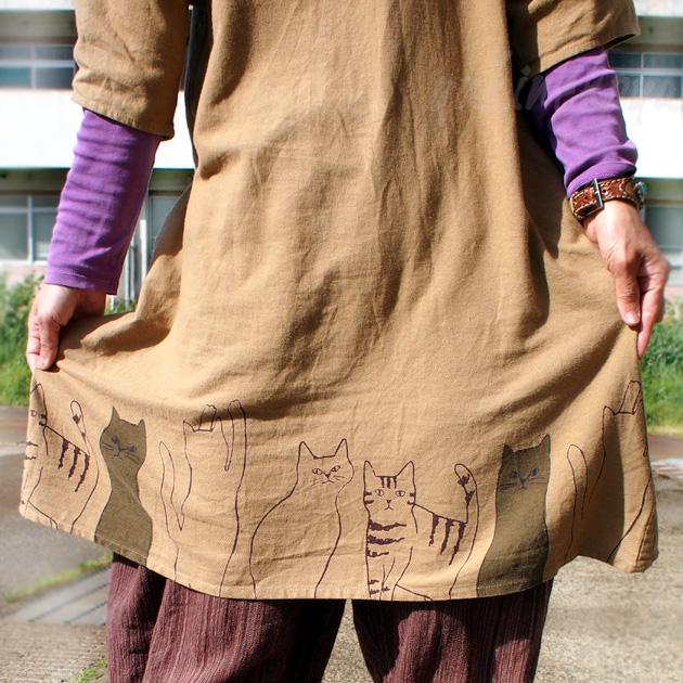 猫柄 ワンピース 猫デザイン 裾猫 七分袖 洋服 猫雑貨 ネコグッズ ねこ