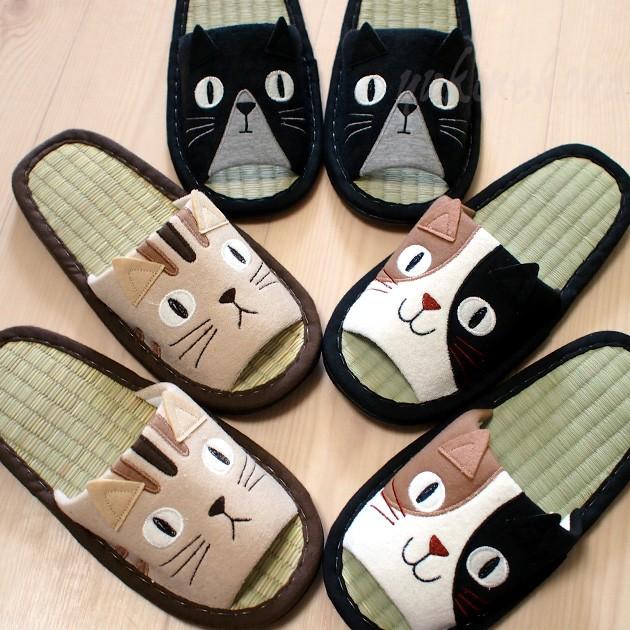 猫柄スリッパ トリオキャットスリッパ タタミ素材 ノアファミリー三毛猫 白猫 灰色猫 黒白猫 春夏用 い草 畳 ルームシューズ 室内履き 猫雑貨 Noa H277 猫雑貨の雪猫屋 通販 Yahoo ショッピング