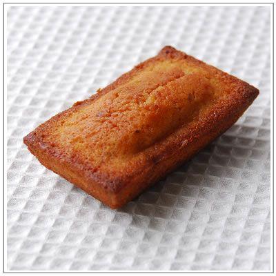 焼菓子：フィナンシェ |  | 01