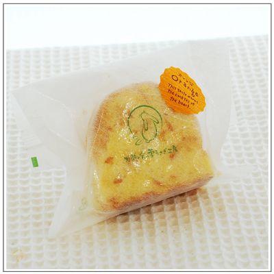 焼菓子：オレンジケーキ |  | 05