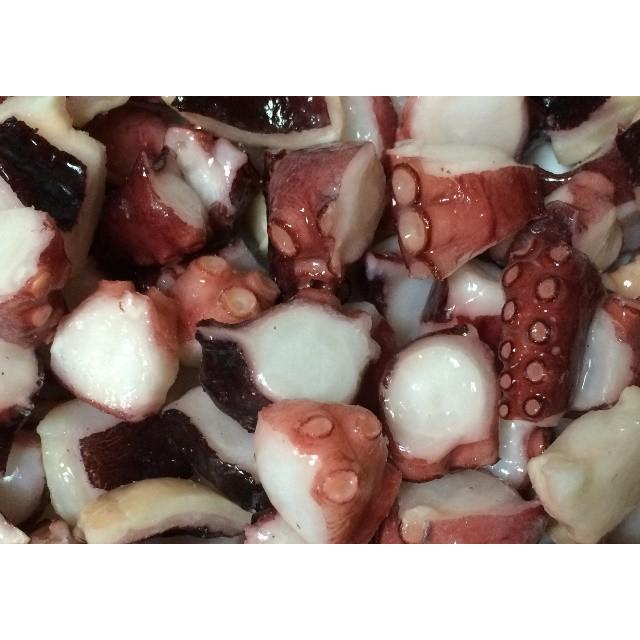 カットタコ　業務用　中国産　真蛸  CM3  ボイルカット  タコ  4/5g 1kg×10pc |  | 02