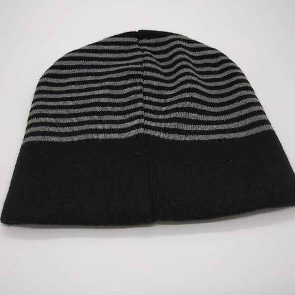 ZOO YORK（ズーヨーク） ニット帽子 ビーニー スケボーブランド