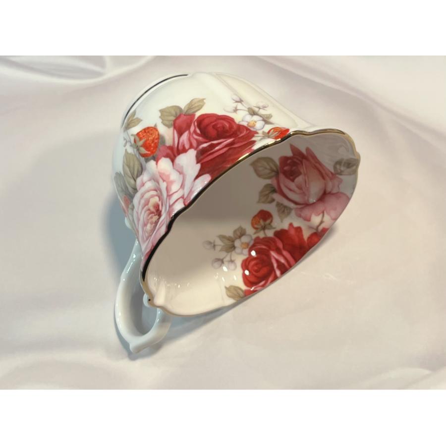 カップ＆ソーサー ロイヤルアーデン ボーンチャイナ ローズ 薔薇雑貨