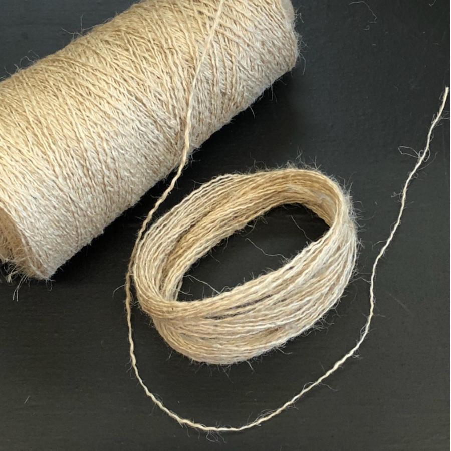 特価 ケナフ 紙管込およそ530ｇ J0155 夢の糸工房juju 通販 Yahoo ショッピング
